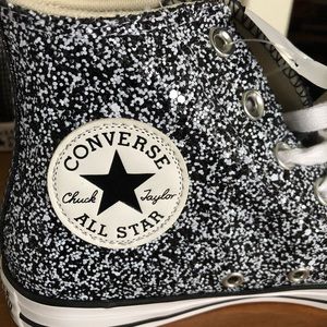 Converse Chuck Taylor Galaxy Dust Women’s High-Tops